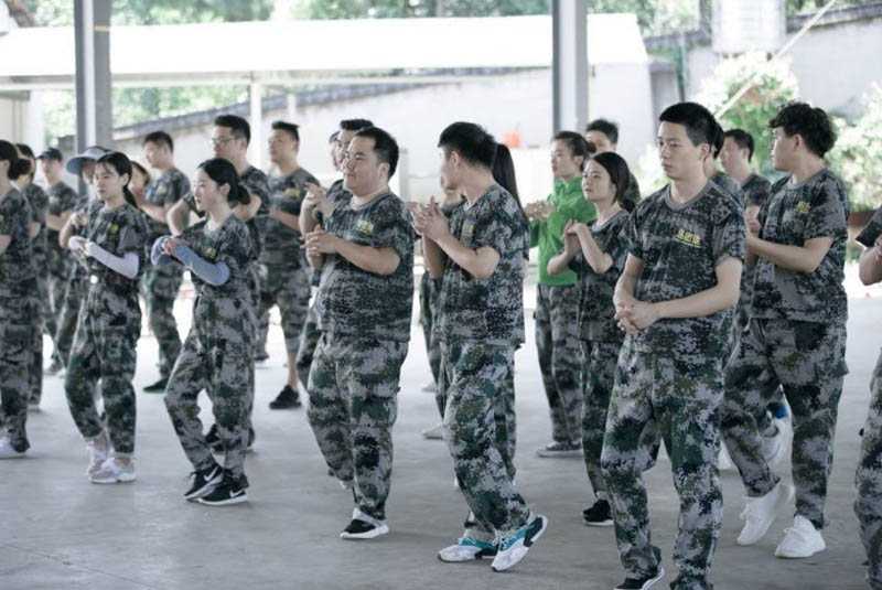 通过团建拓展能让企业快速认识新员工